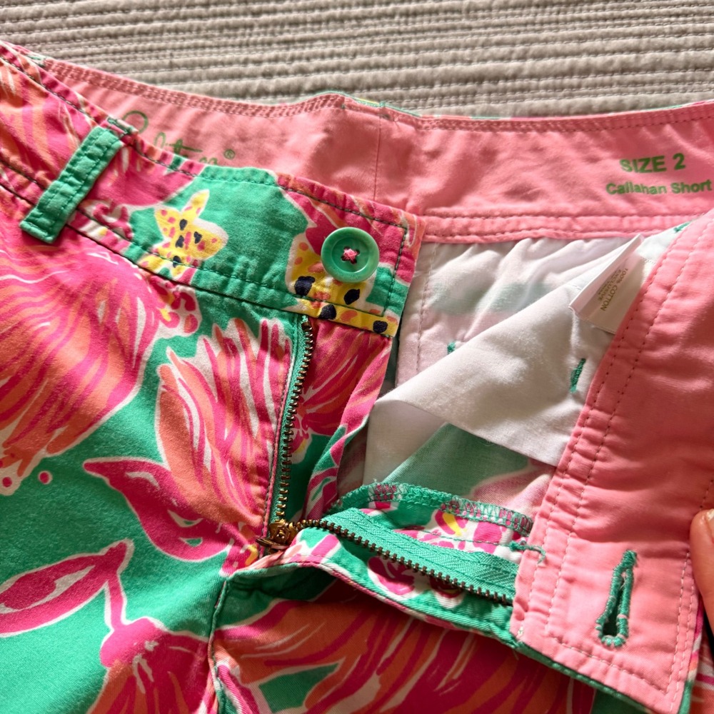 Lilly Pulitzer Callahan Womens Green Pink Floral Starfish Tropical Shorts Size 2 - Picture 2 of 8